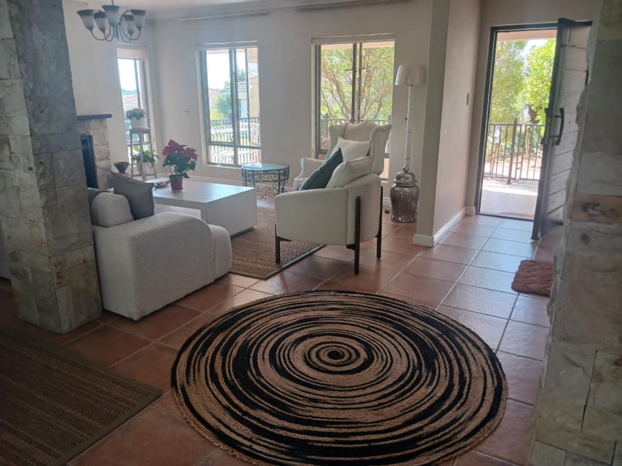 To Let 3 Bedroom Property for Rent in Dennegeur Western Cape